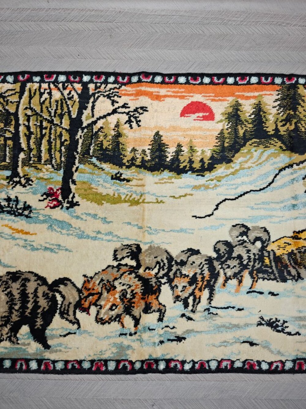 Vintage 70s Tapestry Belgium Santa Dog Sled Velvet Carpet Wall Decor Lodgecore - Picture 5 of 9